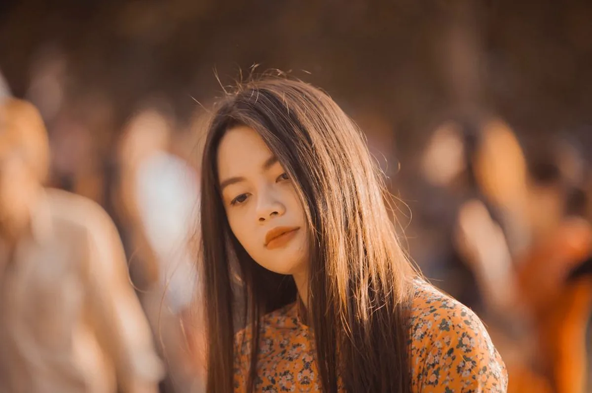 Sau cắt mí hai bên sưng không đều có đáng lo không?