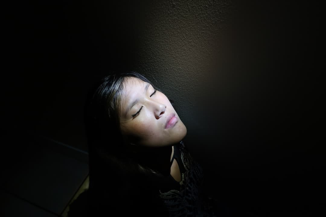 Ảnh minh hoạ — Illumination Prayer