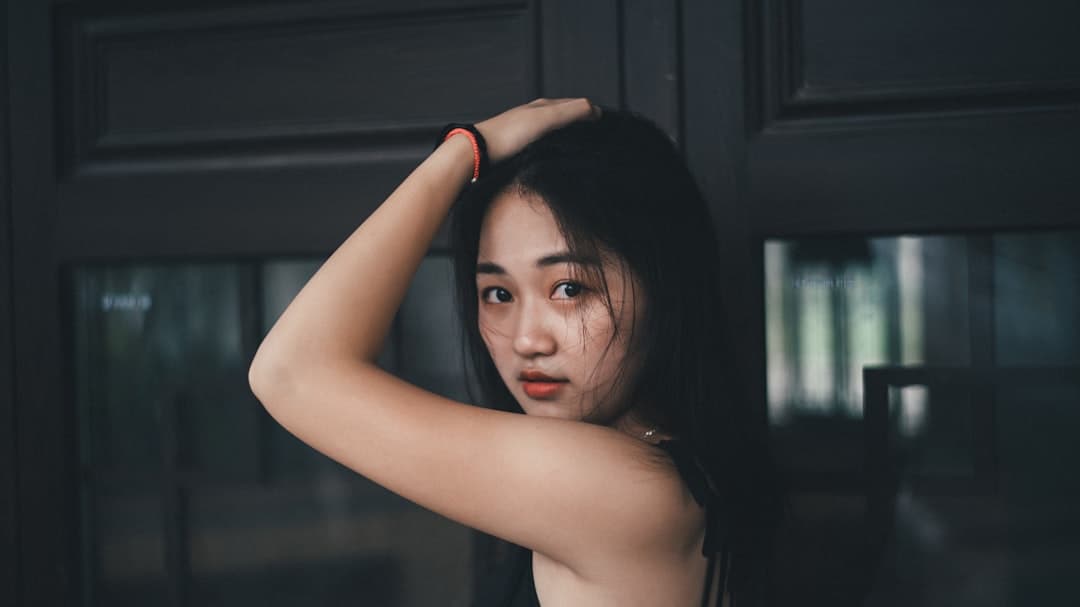Botox và Căng Chỉ Khác Nhau Ở Cơ Chế Nào? Khi Nào Nên Kết Hợp?