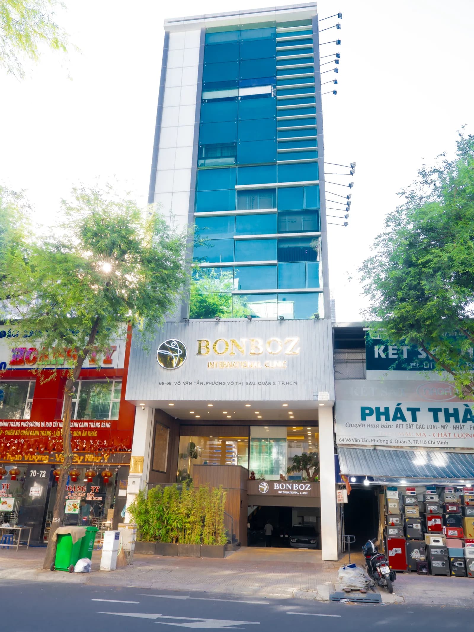 Exterior of BonBoz Clinic at 66–68 Vo Van Tan Street, District 3