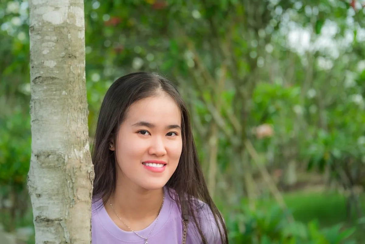 Ảnh minh hoạ — Cử động cơ mặt nhẹ nhàng trong giai đoạn đầu sau cắt mí