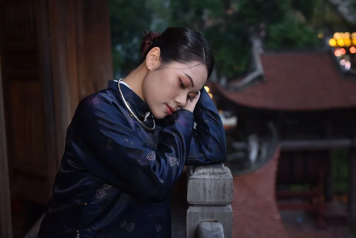 Ảnh minh hoạ — Cho mắt nghỉ ngơi giúp vùng mắt hồi phục sau cắt mí